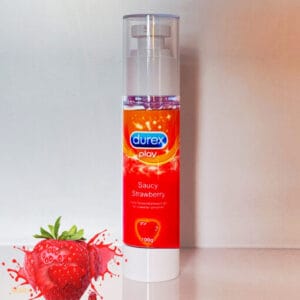 gel-boi-tron-durex-play-strawberry-huong-dau